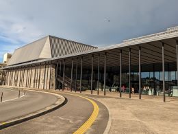 観音寺市民会館